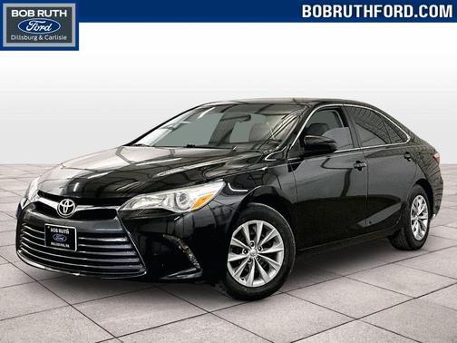 Midnight Black Metallic 2016 Toyota Camry LE