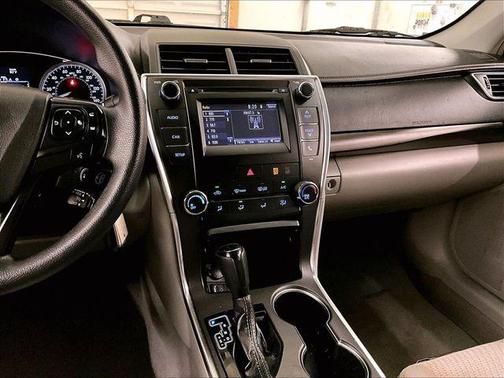 Midnight Black Metallic 2016 Toyota Camry LE