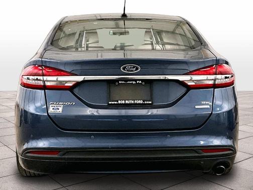 Blue 2018 Ford Fusion SE