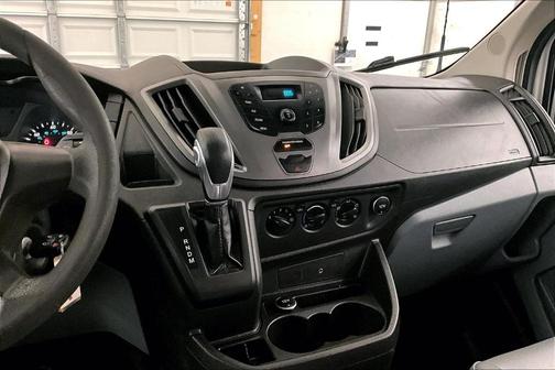 2016 Ford Transit-250 148 WB Medium Roof Cargo