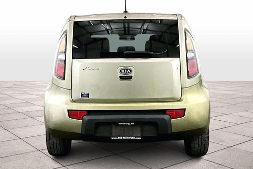 2011 Kia Soul +