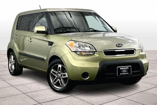 2011 Kia Soul +