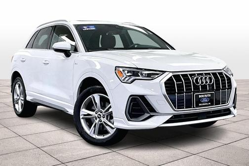2024 Audi Q3 45 S line Premium