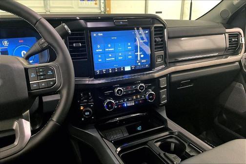 2026 Ford F-350 Lariat Super Duty