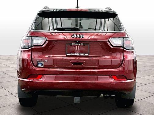 Velvet Red Pearlcoat 2022 Jeep Compass Altitude