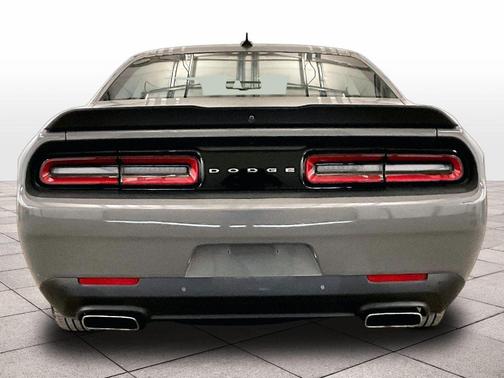 Destroyer Gray Clearcoat 2018 Dodge Challenger 392 Hemi Scat Pack Shaker