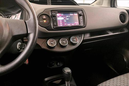 2016 Toyota Yaris LE