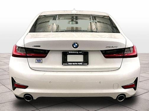Mineral White Metallic 2022 BMW 330 i xDrive