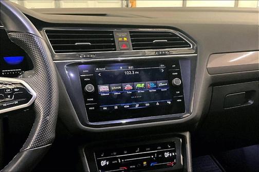 2022 Volkswagen Tiguan 2.0T SE R-Line Black