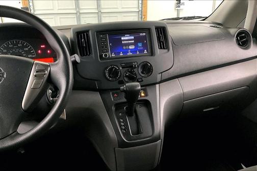 2021 Nissan NV200 S