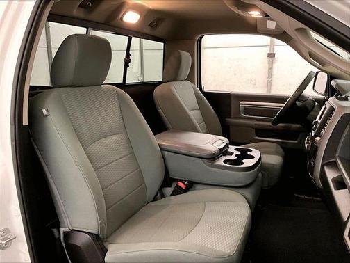 Bright White Clearcoat 2020 RAM 1500 Classic Tradesman