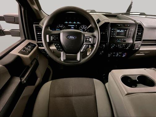 Oxford White 2019 Ford F-150 XL