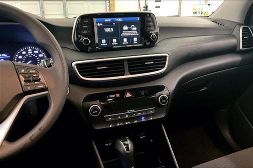 2020 Hyundai TUCSON SEL