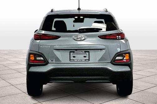 2021 Hyundai KONA SEL
