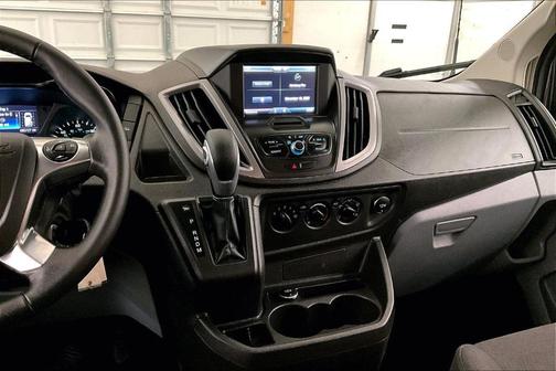 2015 Ford Transit-150 XLT