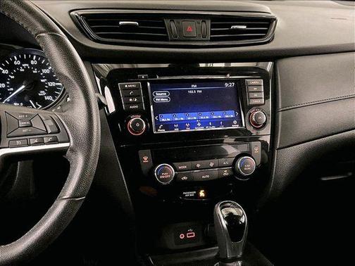 Magnetic Black 2019 Nissan Rogue SV