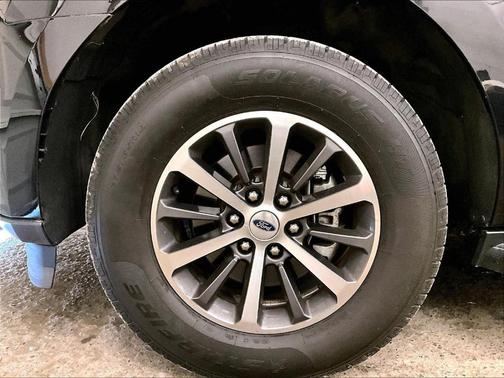 Agate Black 2021 Ford Expedition Max XLT