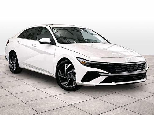 White 2024 Hyundai ELANTRA SEL