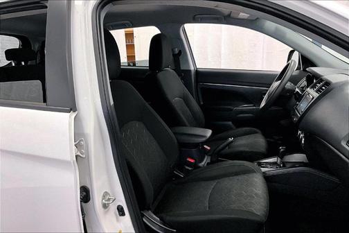 2020 Mitsubishi Outlander Sport ES