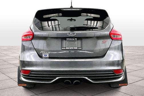 2018 Ford Focus ST Base