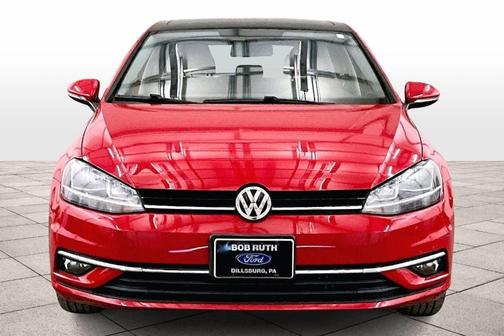 2018 Volkswagen Golf TSI SE