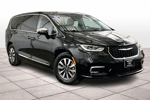 2022 Chrysler Pacifica Hybrid Limited
