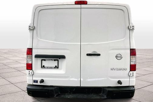 2018 Nissan NV Cargo NV2500 HD SV V6/SV V8