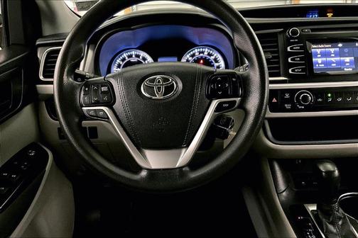 2015 Toyota Highlander LE Plus