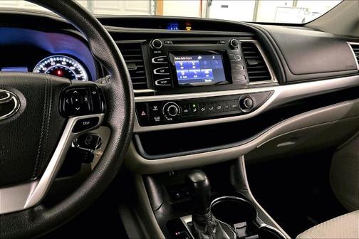 2015 Toyota Highlander LE Plus