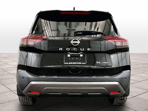 Black 2022 Nissan Rogue SL