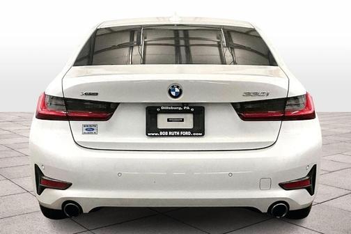 2020 BMW 330 i xDrive