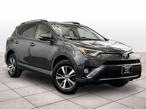 Magnetic Gray Metallic 2018 Toyota RAV4 XLE