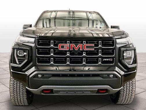 Onyx Black 2025 GMC Canyon AT4
