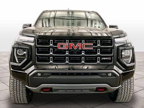 Onyx Black 2025 GMC Canyon AT4
