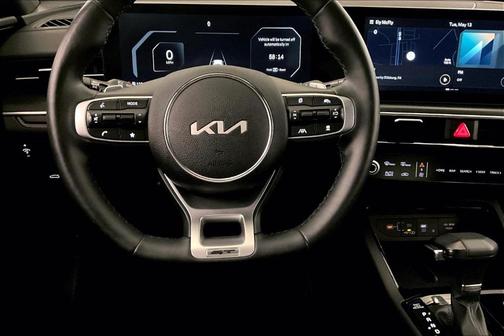 2025 Kia K5 GT