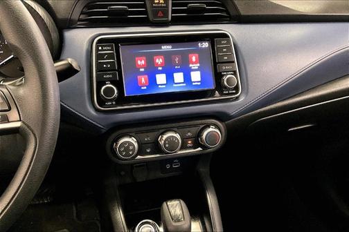 2023 Nissan Versa 1.6 SV