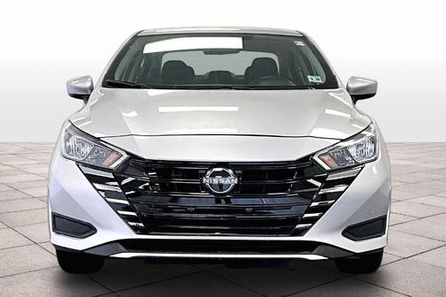 2023 Nissan Versa 1.6 SV