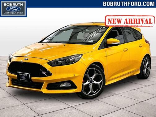 Tangerine Scream Tri-Coat 2016 Ford Focus ST Base