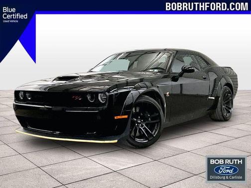 Pitch Black Clearcoat 2022 Dodge Challenger R/T Scat Pack