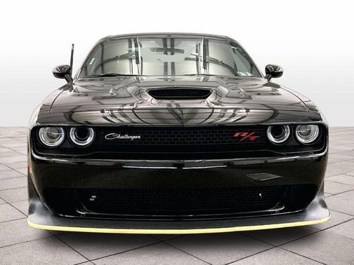 Pitch Black Clearcoat 2022 Dodge Challenger R/T Scat Pack