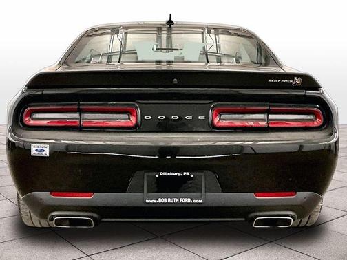 Pitch Black Clearcoat 2022 Dodge Challenger R/T Scat Pack