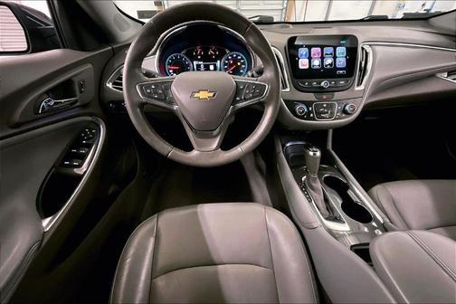 2017 Chevrolet Malibu 1LT