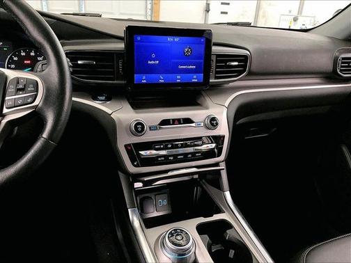 Silver Metallic 2023 Ford Explorer XLT