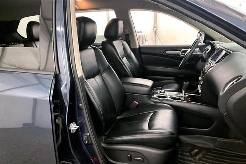 2015 Nissan Pathfinder SL