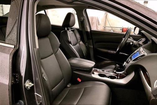 2017 Acura TLX w/Technology Package