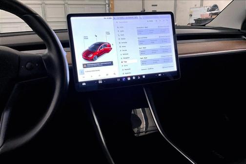 2019 Tesla Model 3 Mid Range