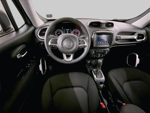 Glacier Metallic 2018 Jeep Renegade Sport