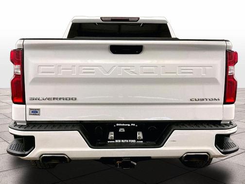 Summit White 2021 Chevrolet Silverado 1500 Custom