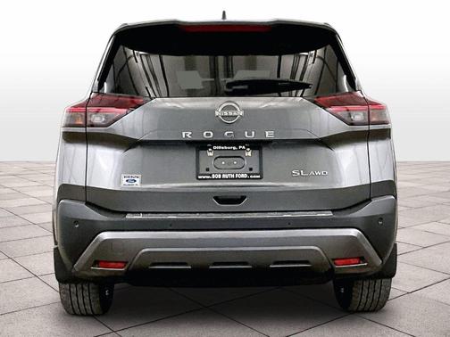 Gun Metallic 2022 Nissan Rogue SL
