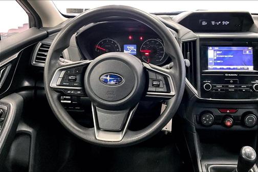 2019 Subaru Impreza 2.0i